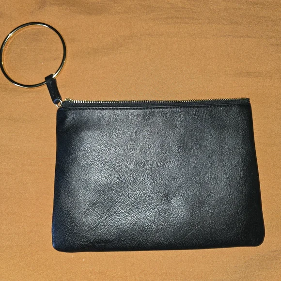 Thacker Black Leather Clutch with Gold Ring - Picture 2 of 3